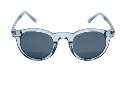 Gafas de sol hombre y mujer polarizadas de alta calidad protección categoría 3 UV400, con montura de bioacetato color gris translúcido Modelo milly