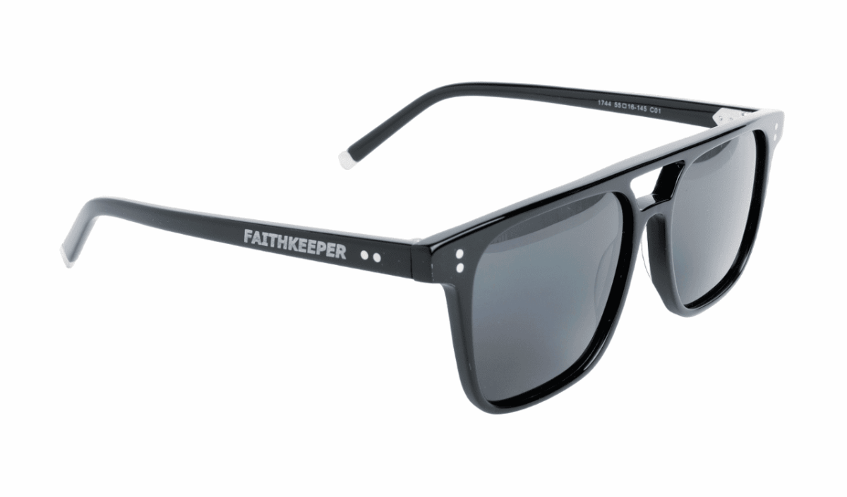 Gafas de sol hombre y mujer polarizadas de alta calidad protección categoría 3 UV400, con montura de bioacetato color negro Modelo soonac