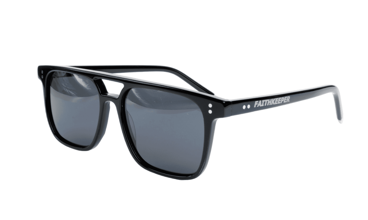 Gafas de sol hombre y mujer polarizadas de alta calidad protección categoría 3 UV400, con montura de bioacetato color negro Modelo soonac