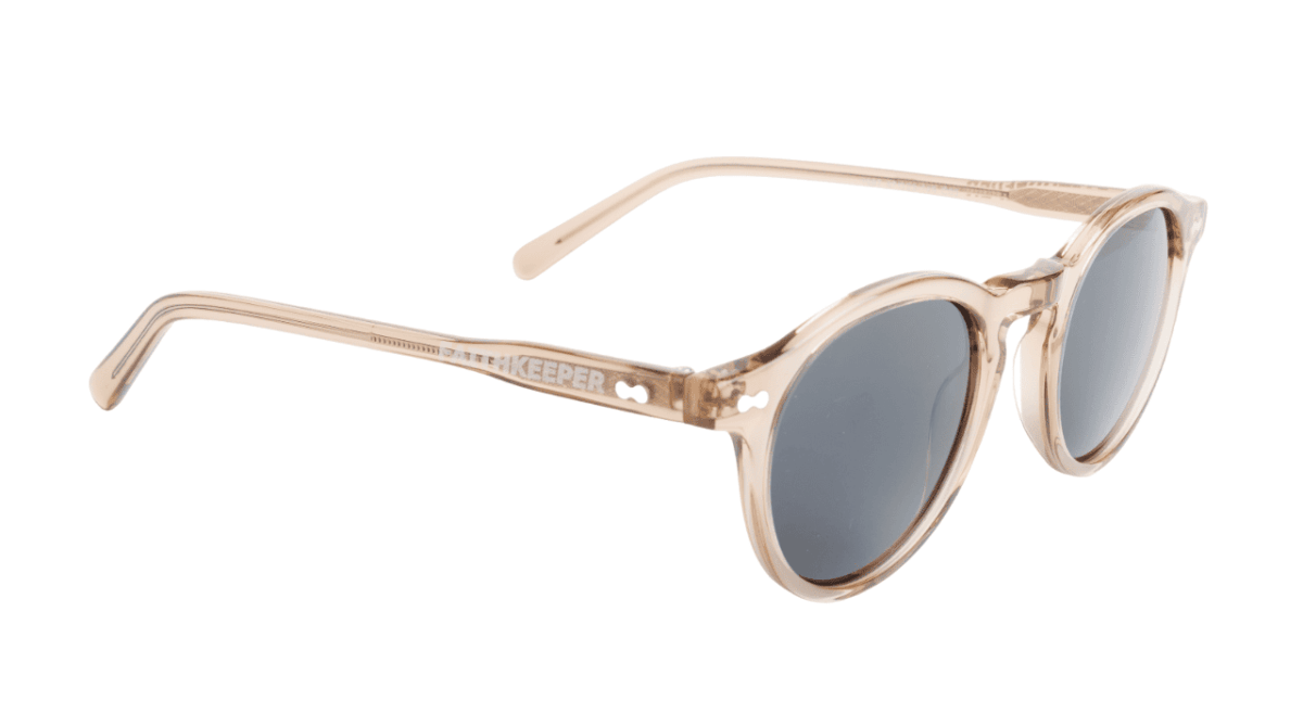Gafas de sol hombre y mujer polarizadas de alta calidad protección categoría 3 UV400, con montura de bioacetato color marón translúcido Modelo saint