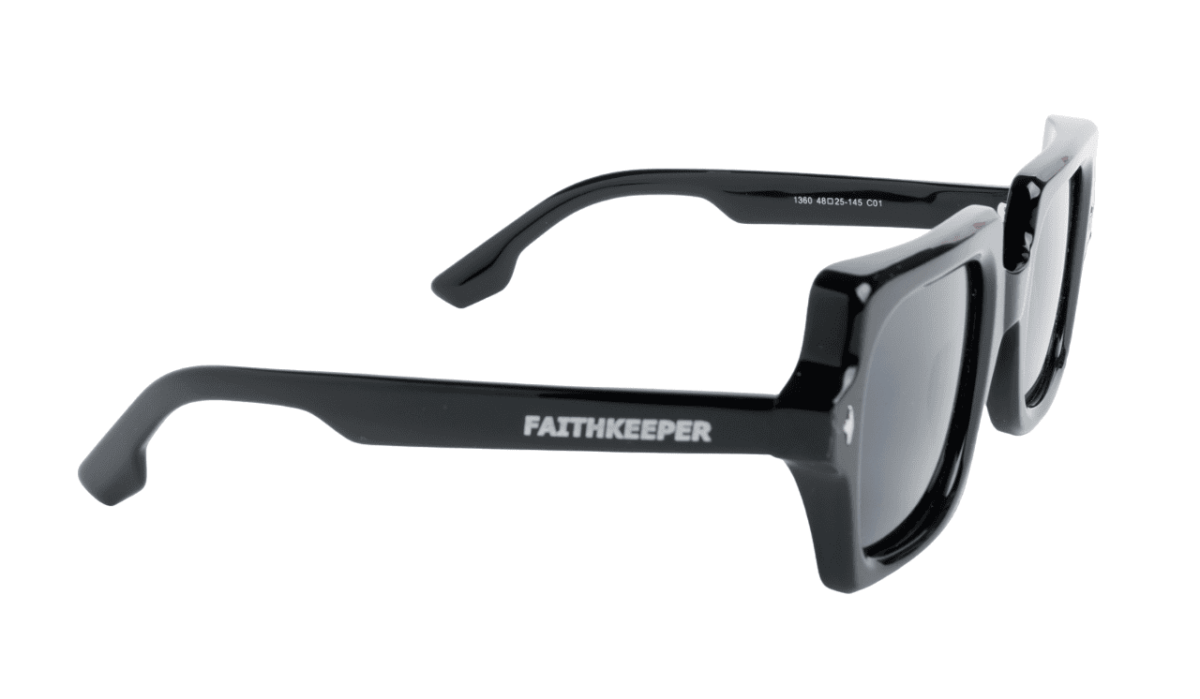 Gafas de sol mujer polarizadas de alta calidad protección categoría 3 UV400, con montura de bioacetato color negro Modelo torroja